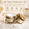 Hũ thủy tinh 50gr LAPAN có kiểu dáng tinh tế, chất liệu chắc chắn và nắp kín giúp bảo quản sản phẩm tốt hơn. Đây là lựa chọn phù hợp cho các thương hiệu mỹ phẩm muốn xây dựng hình ảnh chuyên nghiệp và cao cấp.